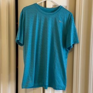 Nike dry-fit men’s XL t-shirt
